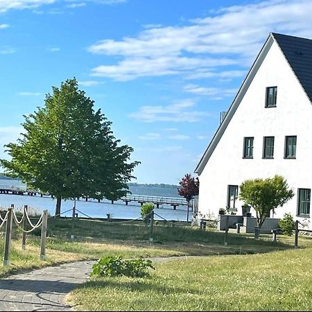 App 7U Erholsamen Sundowner Apartment ดรันส์เคอ ภายนอก รูปภาพ