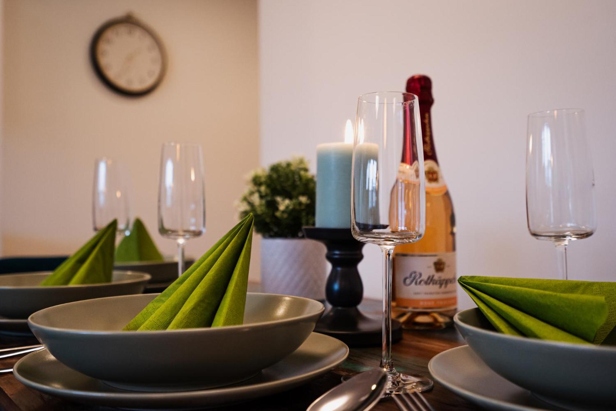 App 7U Erholsamen Sundowner Apartment ดรันส์เคอ ภายนอก รูปภาพ